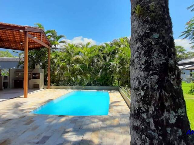 #809 - Casa para Venda em Ubatuba - SP - 2