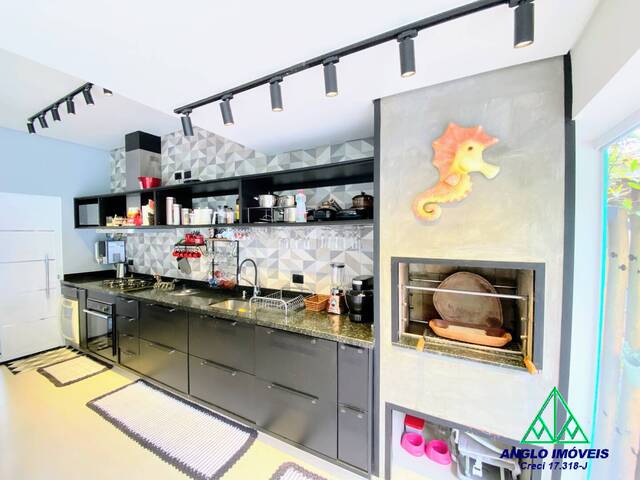 #898 - Casa para Venda em Ubatuba - SP