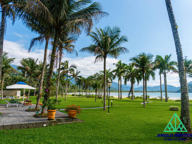 #935 - Casa para Venda em Ubatuba - SP