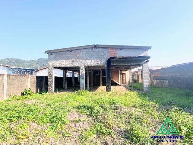 #961 - Casa para Venda em Ubatuba - SP
