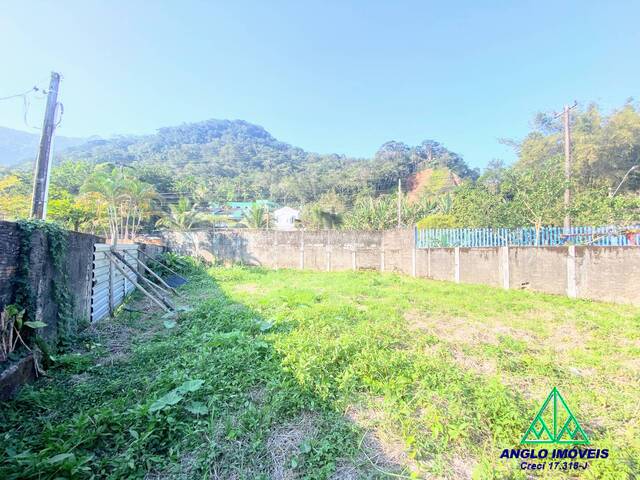 #961 - Casa para Venda em Ubatuba - SP