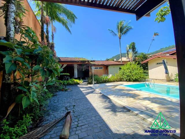 #997 - Casa para Venda em Ubatuba - SP - 2