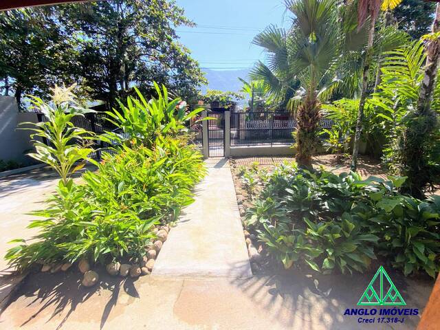 #917 - Casa para Venda em Ubatuba - SP - 2