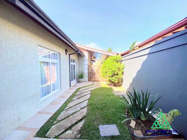 #1107 - Casa para Venda em Ubatuba - SP - 2