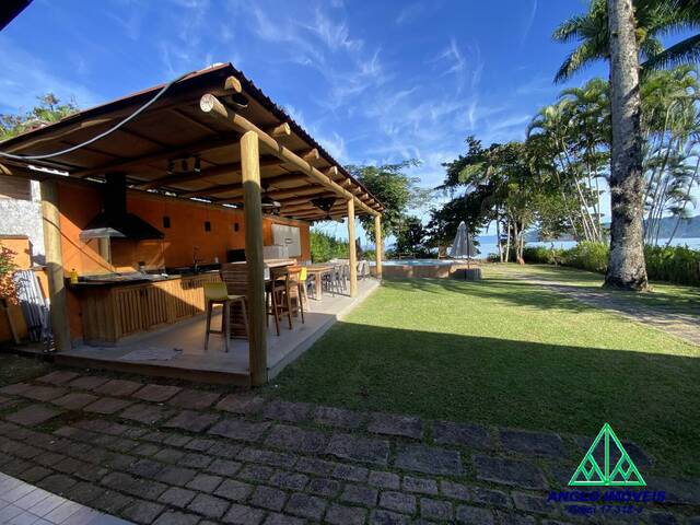 #1112 - Casa para Temporada em Ubatuba - SP