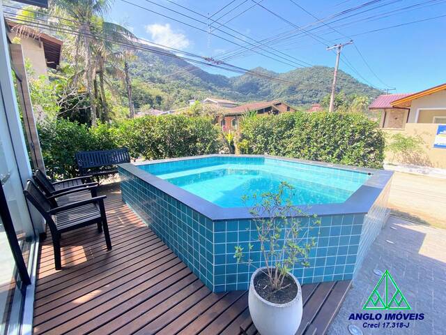 Venda em Cond. Pedra Verde - Ubatuba