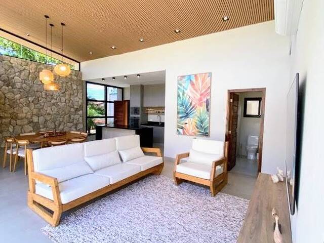 #1158 - Casa para Venda em Ubatuba - SP