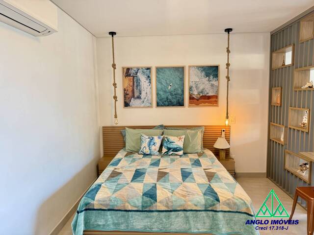 #983 - Apartamento para Venda em Ubatuba - SP