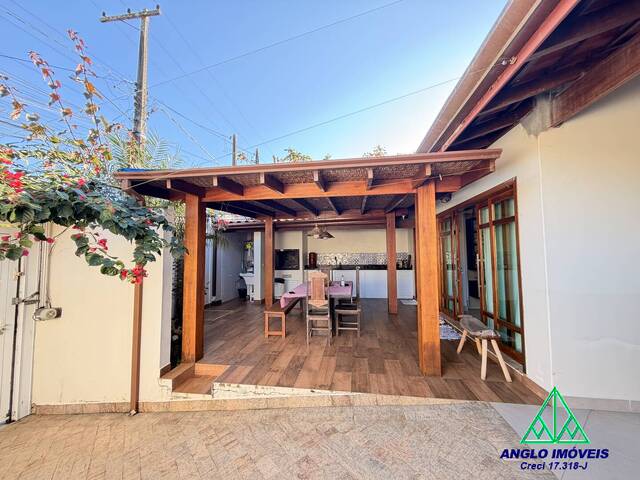 Casa para Venda em Ubatuba - 2